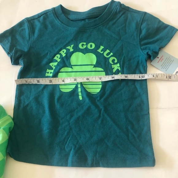 Cat & Jack Baby St.Patrick’s Shamrock Graphic Shirt Checkers Shorts Set Size 12M - Picture 6 of 11